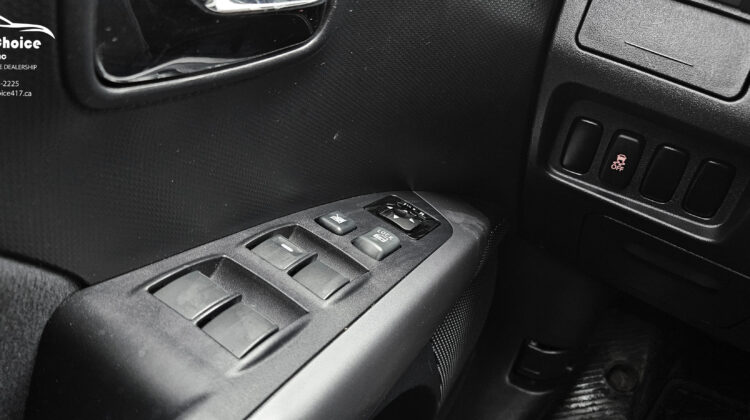 2013 Mitsubishi Outlander ES 4WD