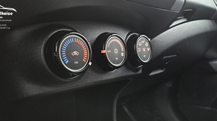 2013 Mitsubishi Outlander ES 4WD