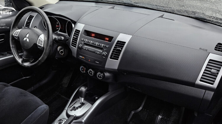 2013 Mitsubishi Outlander ES 4WD