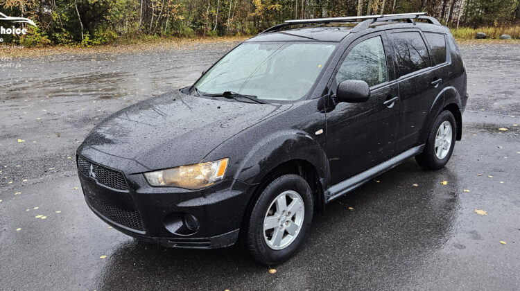 2013 Mitsubishi Outlander ES 4WD
