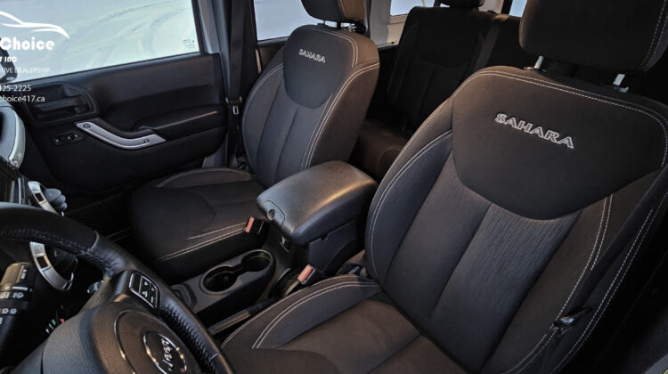 2016 Jeep Wrangler Unlimited Sahara 4WD