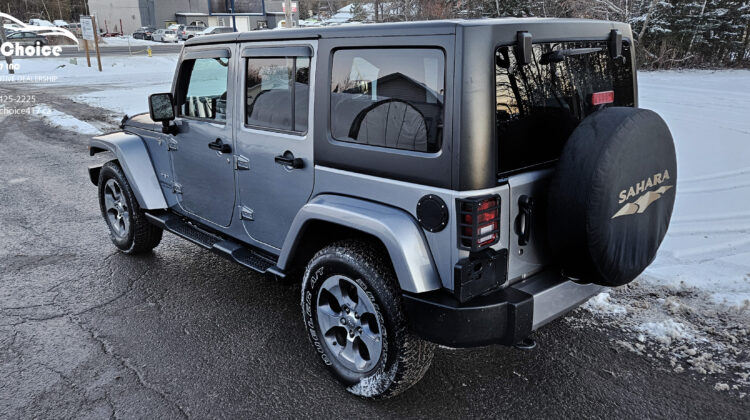 2016 Jeep Wrangler Unlimited Sahara 4WD