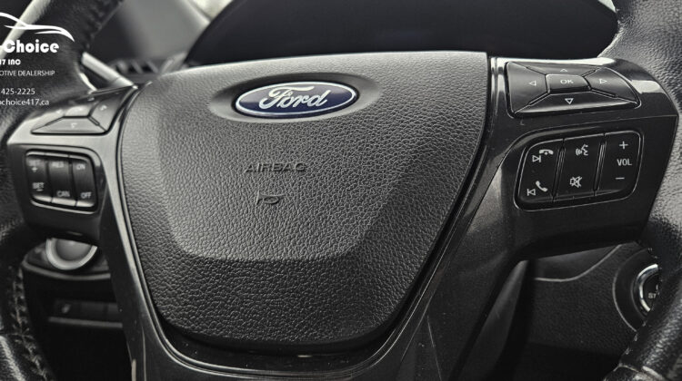 2017 FORD  EXPLORER 4WD XLT