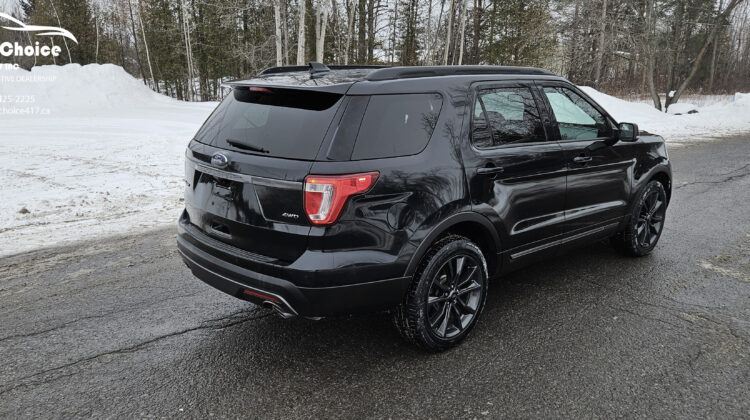 2017 FORD  EXPLORER 4WD XLT