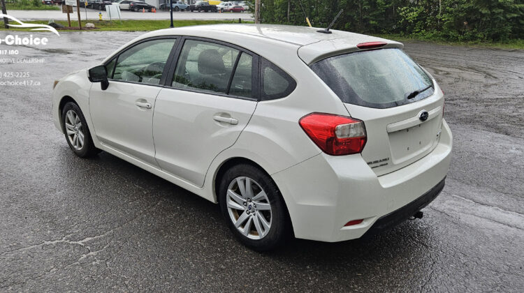 2016 Subaru Impreza 2.0i Touring AWD Hatchback