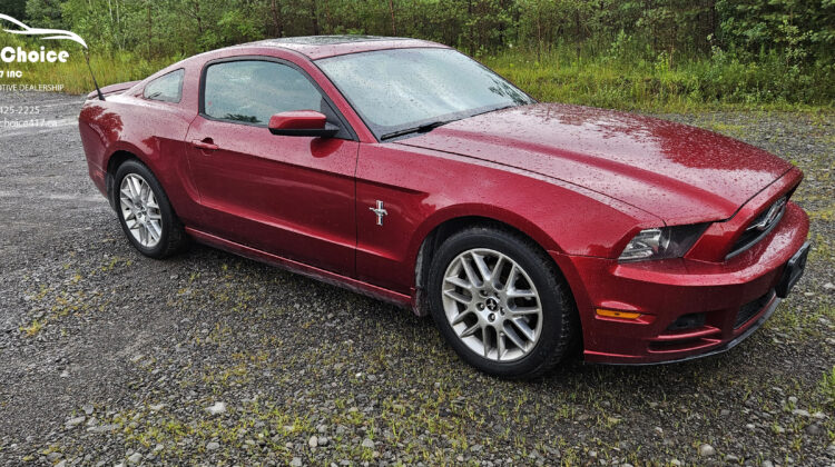 2014 Ford Mustang Coupe V6