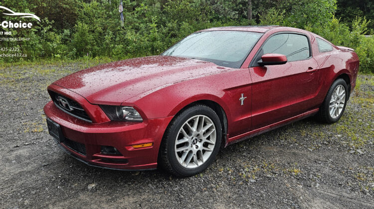 2014 Ford Mustang Coupe V6