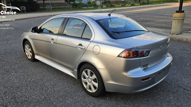 2016 Mitsubishi Lancer ES